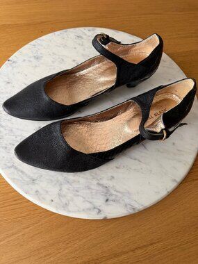 All Black low kitten heel mary jane leather snakeskin heel, size 41 (10)